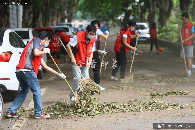 超强台风天鸽过后的义工们_人民会堂,台风天鸽,义工,义工活动,志愿者,会城