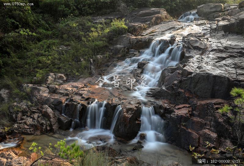 溪水潺潺_溪流,环保,青山绿水,景色,双水