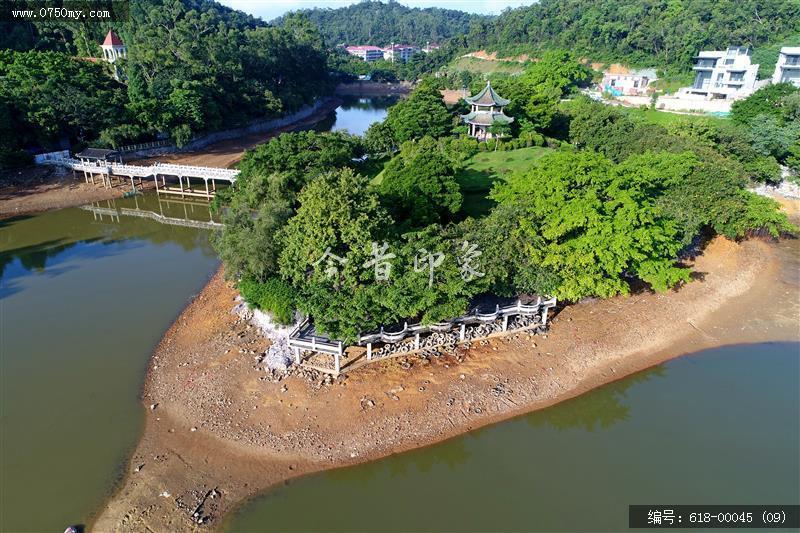 航拍玉湖环湖路升级改造工程_圭峰,玉湖,环湖路,升级改造,提质