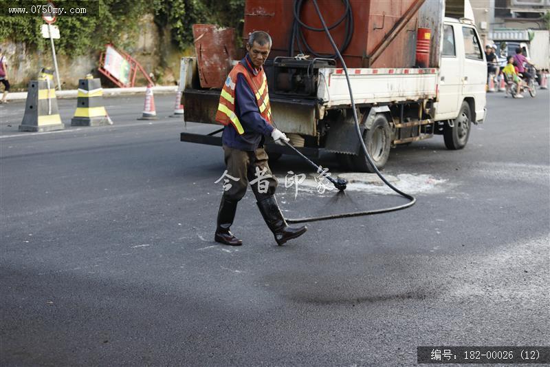 会城西门路升级改造_道路改造,城市建设,城建,改造,沥青,西门路,城北路,城西一路,施工队伍,施工