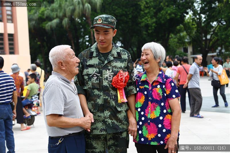 新会区2018年新兵入伍欢送大会_送兵,兵役,新兵,入伍,人民会堂