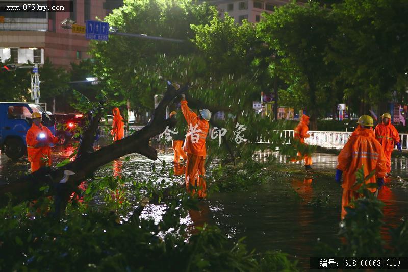 台风“山竹”对新会城区的影响_台风,山竹,城管,抗灾,城区