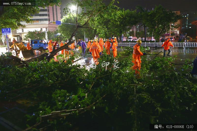 台风“山竹”对新会城区的影响_台风,山竹,城管,抗灾,城区