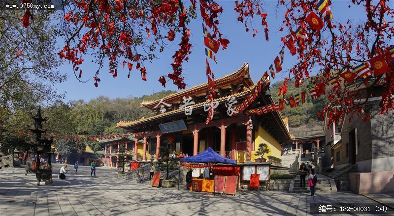 圭峰山玉台寺_圭峰,玉台寺,景色清幽,景点,寺庙,辉煌