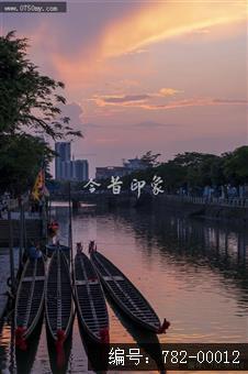 河边黄昏