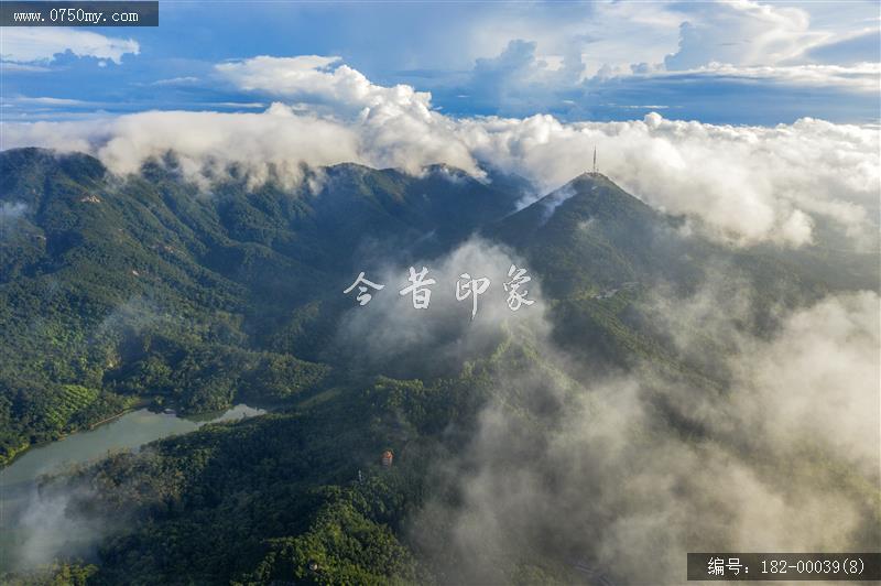 清晨圭峰_文明城事,圭峰山,航拍