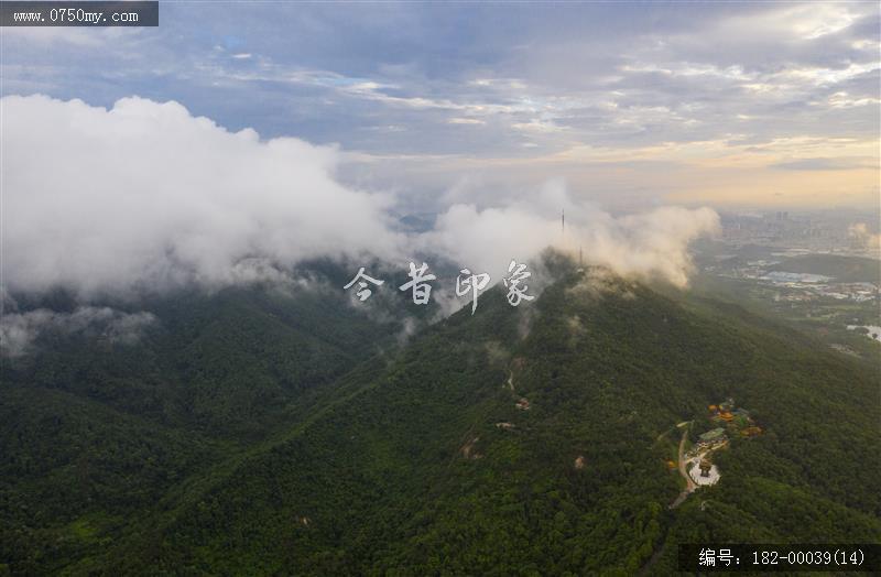 清晨圭峰_文明城事,圭峰山,航拍