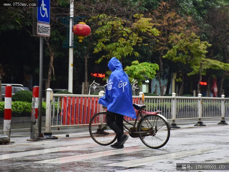 会城街头雨景纪实_落水,街景,扫街,人文