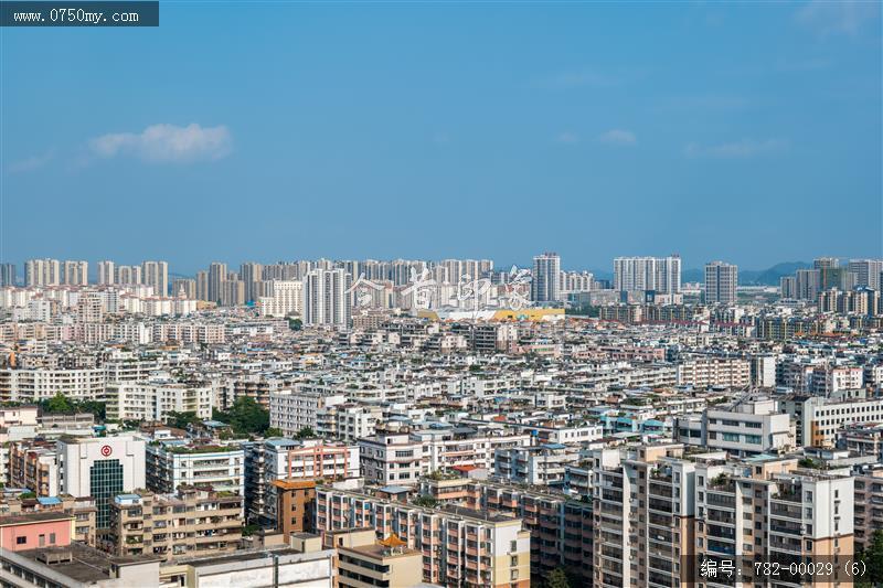 城市发展_会城,发展,楼宇建筑,蓝天白云