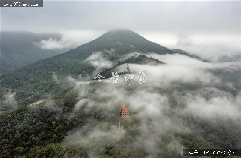 圭峰山碧霞楼 _航拍,旅游景点