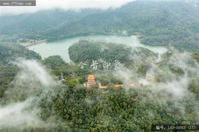 圭峰山碧霞楼云雾_航拍,圭峰山,自然景观