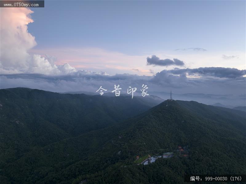 航拍圭峰山_航拍,旅游景点,自然景观