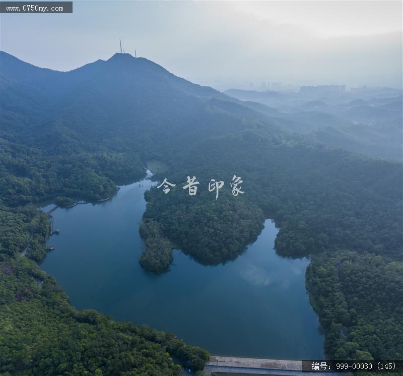 航拍圭峰山_航拍,旅游景点,自然景观