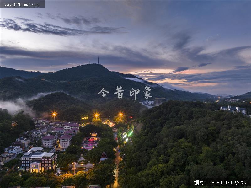 航拍圭峰山_航拍,旅游景点,自然景观